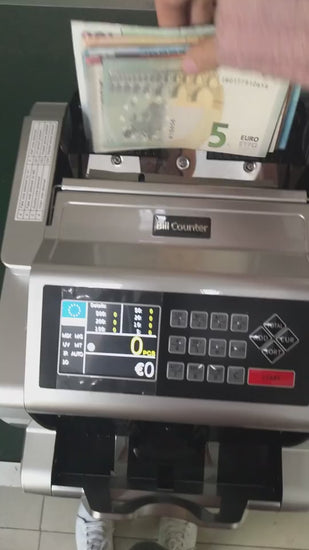 BEITZ BS-5300 Geldzaehlmaschine Video – Demonstration des professionellen Banknotenzaehlers mit Falschgelderkennung, UV- und MG-Pruefung, Anzeige von Stueckzahl und Gesamtwert auf dem Display – praezise und schnelle Geldzaehlung fuer Euro und USD – robust, effizient und ideal fuer Tankstellen, Autohäuser und Geldtransfer-Firmen